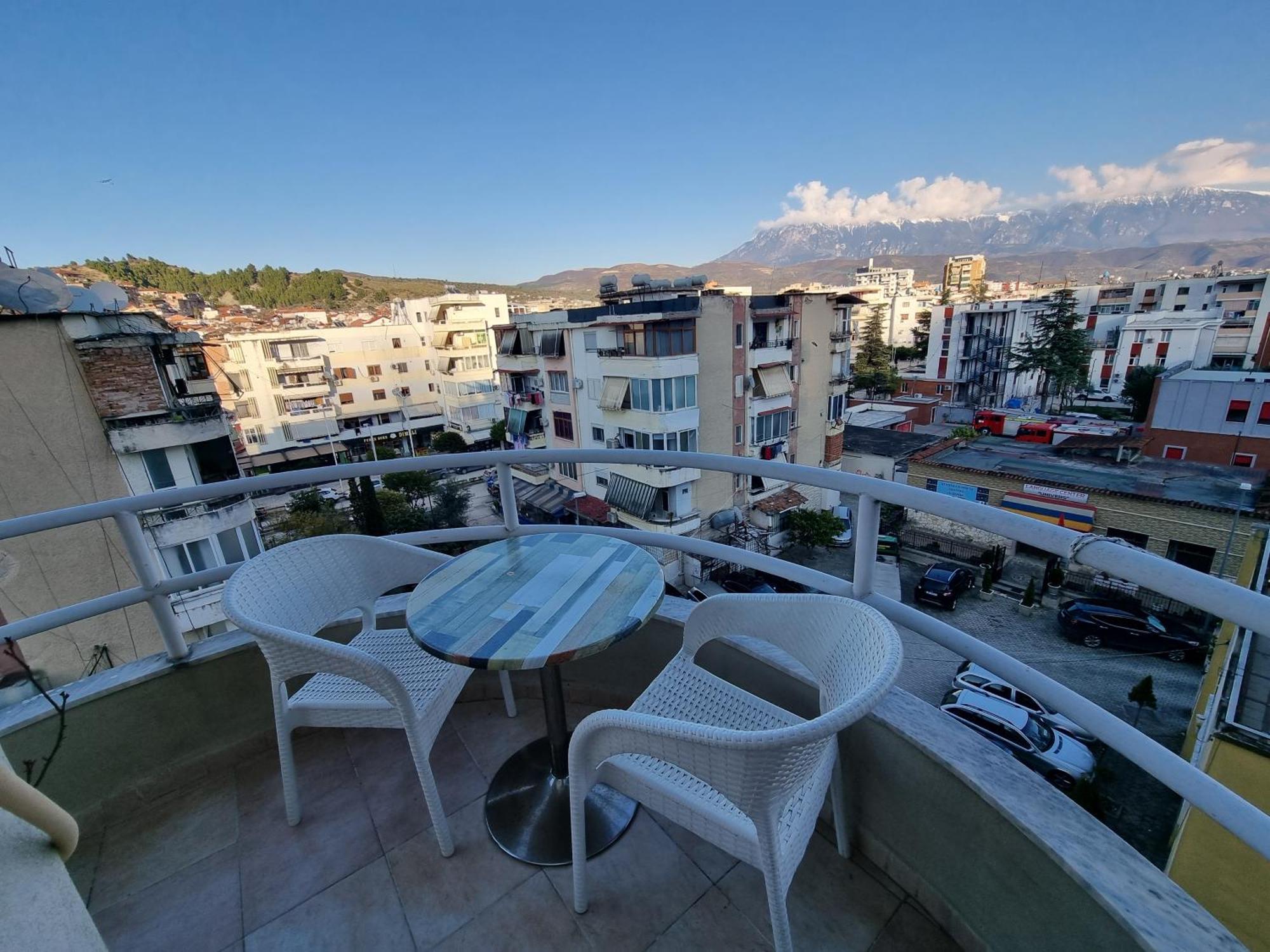 Kc Apartment Berat Exterior foto